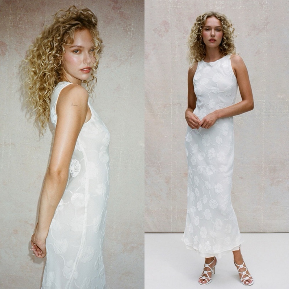 Realisation Par The Carla Dress in Lily Devoré